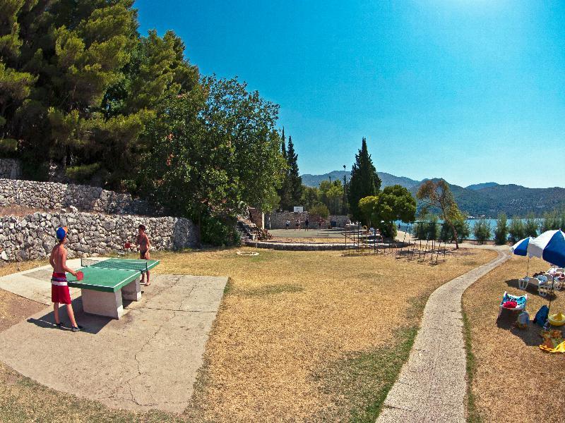 Osmine Hotel Slano