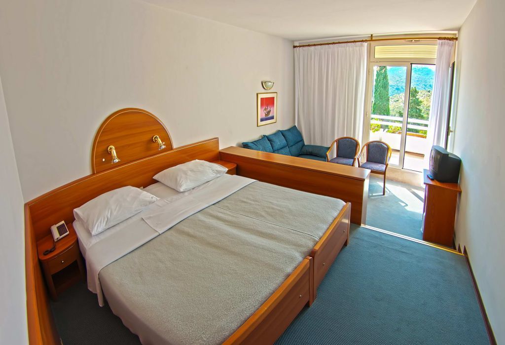 Hotel Osmine 4*